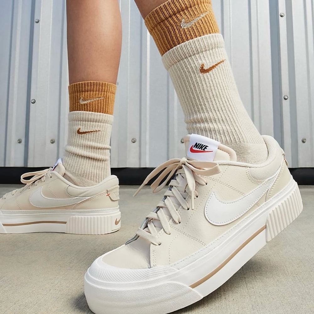 NWT Nike Court Legacy Lift Shoes